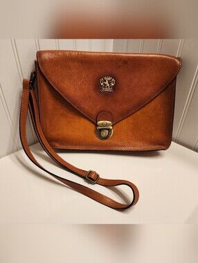 Pratesi Firenze Vintage Leather Envelope Crossbody Bag in Tan